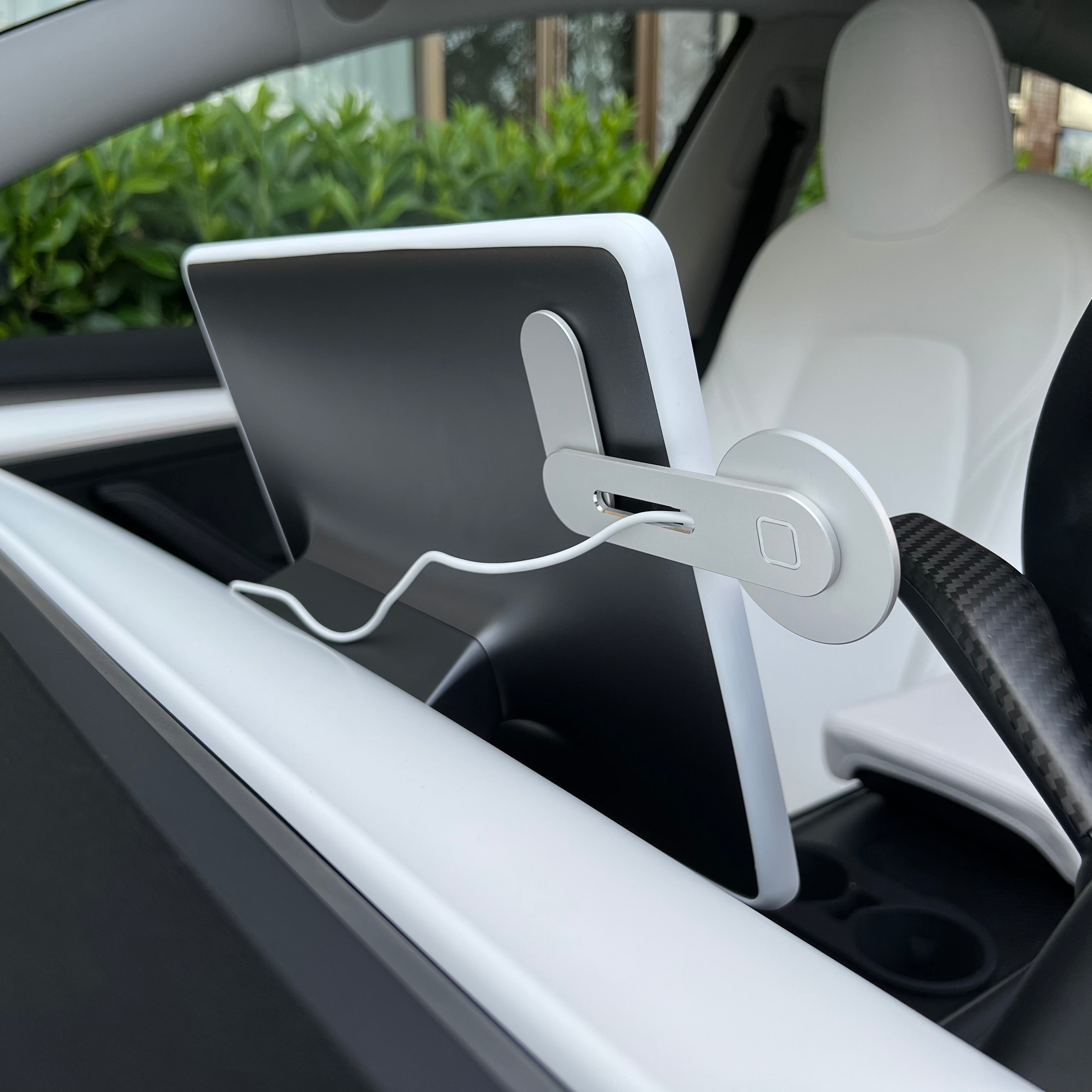 Model 3 / Y / S / x MagSafe Phone Mount - TESERY
