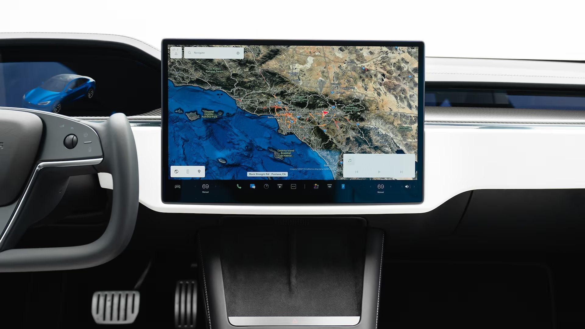 Navigating Tesla's Infotainment System: A User-Friendly Guide - Tesery Official Store