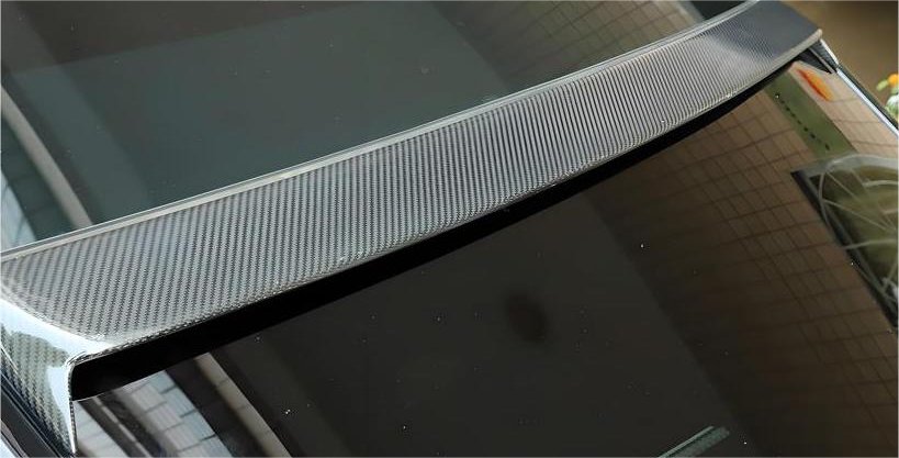 Unleashing Your Tesla Model Y's Potential with a Carbon Fiber Roof Spoiler - Tesery Official Store