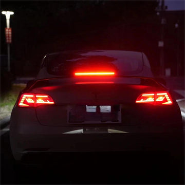 Teslan takavalokokoonpano mallille 3 Model Y 2017-2023
